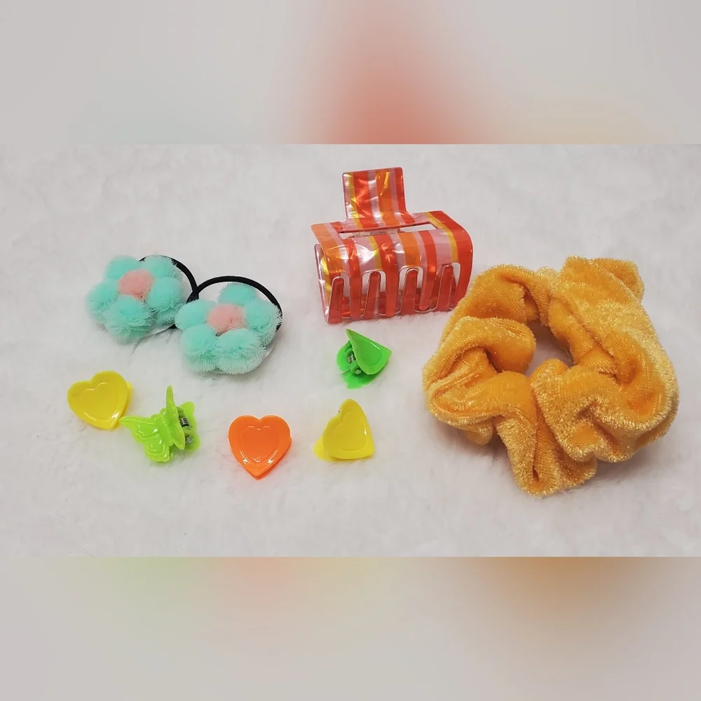 ✨️Nwot Colorful Hair Accessories Set - Picture 1 of 1